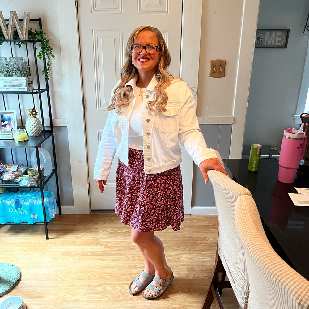 Meet your Posher, Alyssa